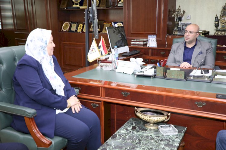 محافظ بني سويف يناقش مع وكيلة الوزارة خطة المديرية بشأن امتحانات الثانوية العامة