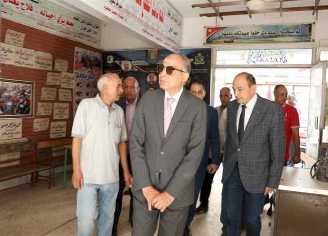 محافظ المنيا يتابع سير امتحانات الثانوية العامة داخل 92 لجنة بمراكز المحافظة