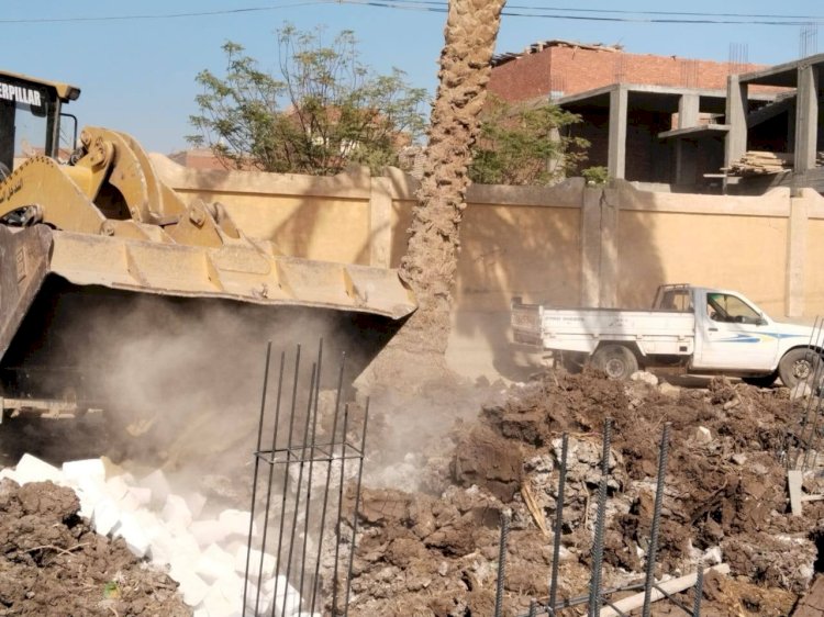 محافظ المنيا: إزالة 371 حالة تعدٍ على الأراضي الزراعية وأملاك الدولة والبناء المخالف