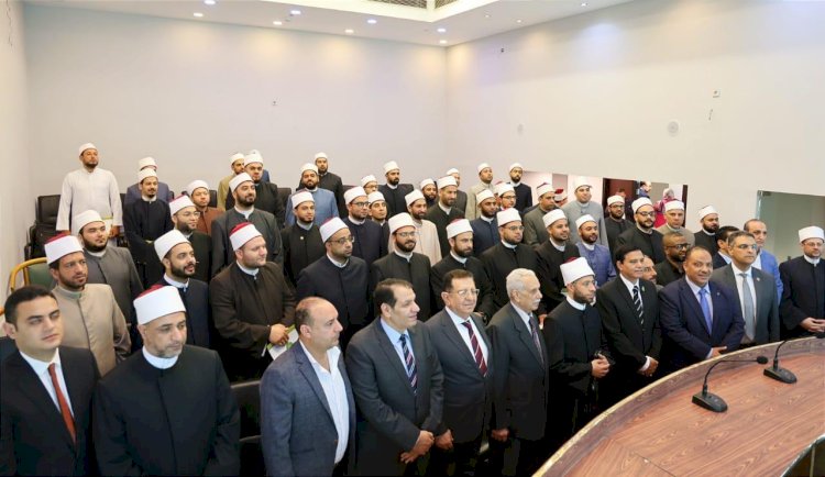 وزير الأوقاف يشهد ختام برنامج الوعي الوطني لتنمية مهارات شباب الأوقاف