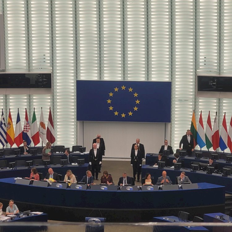 البرلمان الأوروبى يعتمد القراءة النهائية لقرار شريحة الدعم المالى الثانية لمصر بقيمة ٤ مليارات يورو