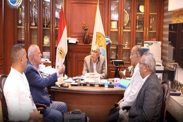 مديرأمن الشركة القابضة يتابع الالتزام بتنفيذالخطة الأمنية بالمنيا