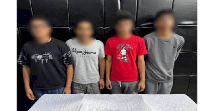 ٤ طلاب لقنوا زميلهم علقة ساخنة بسبب ابتزاز فتيات المدرسة بالقاهرة