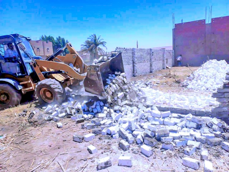 إزالة 6793 حالة تعدٍ على أملاك الدولة والأراضي الزراعية بسوهاج
