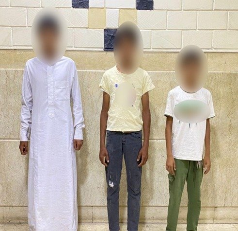 ضبط الصبية متسلقي الطيارة الهيكلية بالشرقية