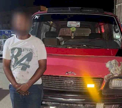 حقيقة فيديو قيام قائد سيارة ميكروباص بضرب سيدتين بالإسكندرية