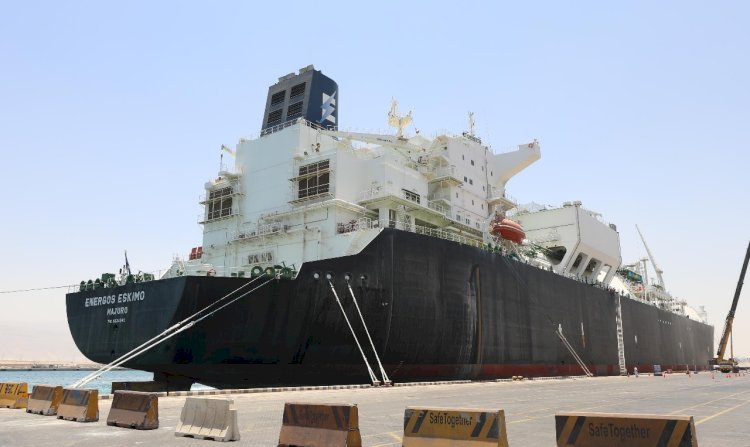 وزارة البترول تؤمن إمدادات الغاز لجميع القطاعات