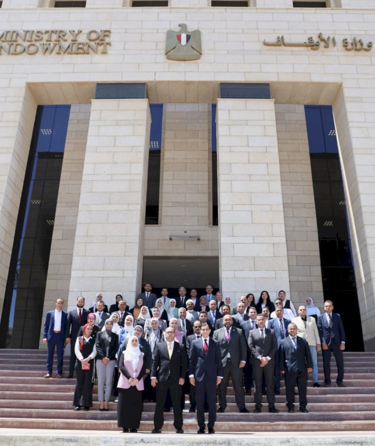 الاوقاف تختتم الدورة المتخصصة في العلاقات العامة والمراسم لتنمية المواهب