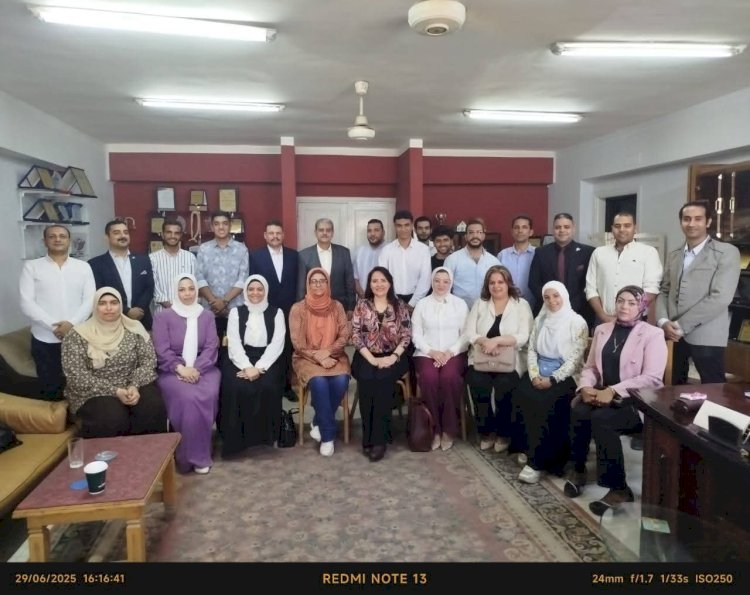 اتحاد بشبابها يبحث تطوير الأنشطة الشبابية والرياضية مع مديرية الشباب والرياضة ببني سويف