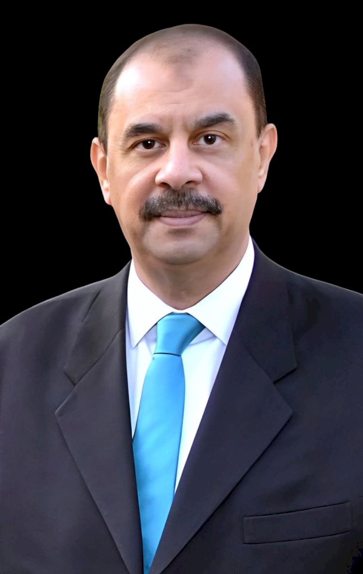 محافظ سوهاج يحيل واقعة اعتراض صاحب محل علي رفع الاشعالات للنيابة العامة