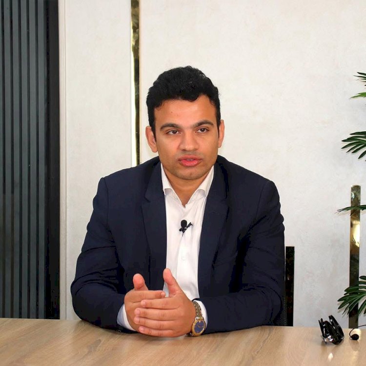 عضو تنسيقية شباب الأحزاب: سائقي التوك توك تحولوا لبلطجية ومتعاطي مخدرات