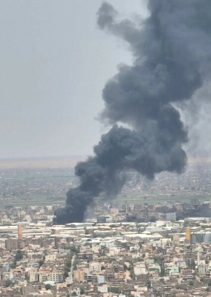 انفجار في مبنى بإيران