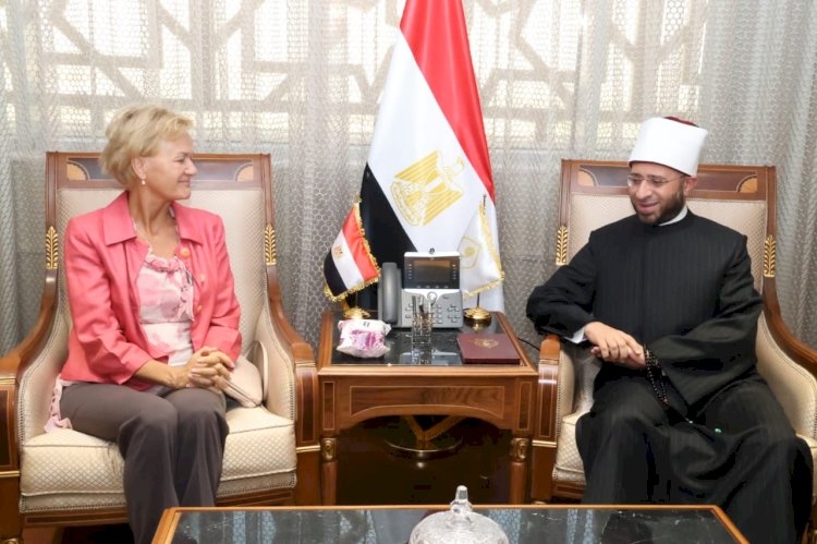 سفيرة الاتحاد الأوروبي  في ضيافة وزارة الأوقاف