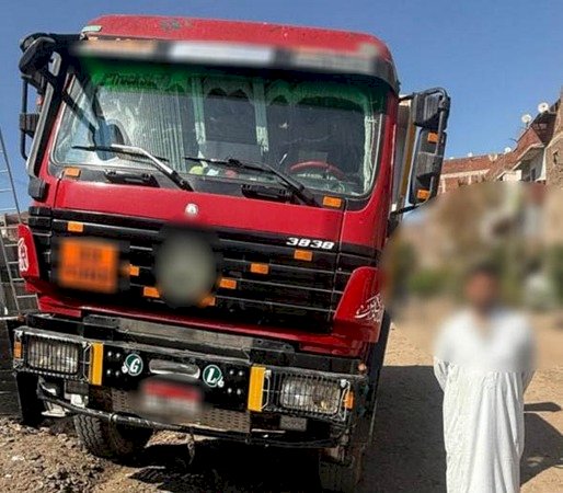 حقيقة فيديو مواطن تضرر من سائق سيارة اصطدم بسيارته بالإسكندرية