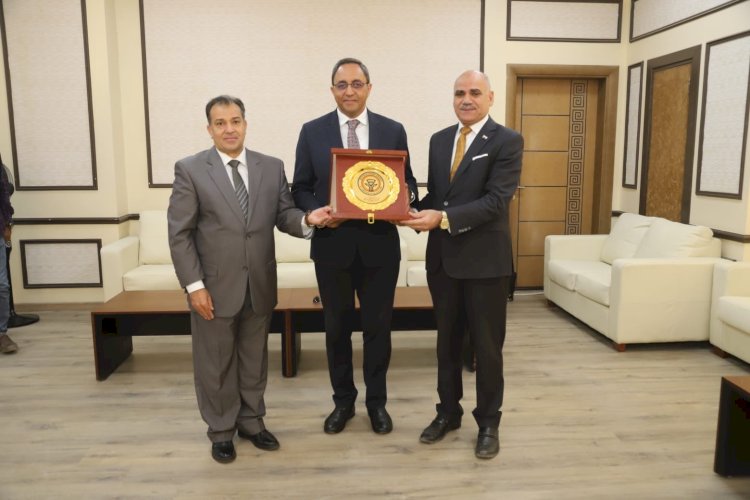 انعقاد اجتماع مجلس امناء جامعة جنوب الوادي الأهلية