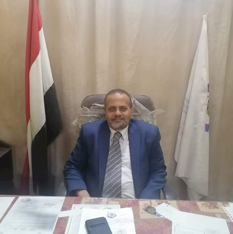 ابو تشت التعليمية تنعى محمد عبد اللطيف النجار