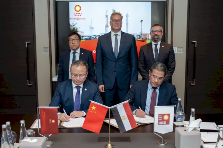 وزير البترول والثروة المعدنية يجتمع برئيس مجلس ادارة UEG الصينية