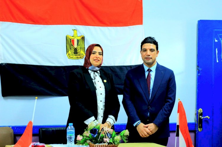 نائب محافظ سوهاج يدلي بصوته في انتخابات مجلس الشيوخ بمدرسة صلاح سالم