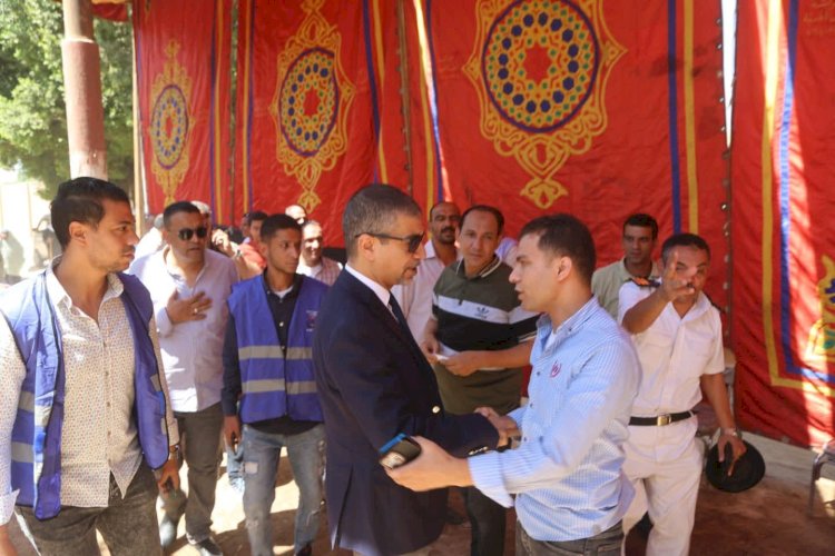 أمين الجبهة الوطنية يدلي بصوته ويتابع الانتخابات بمسقط رأسه البيهو