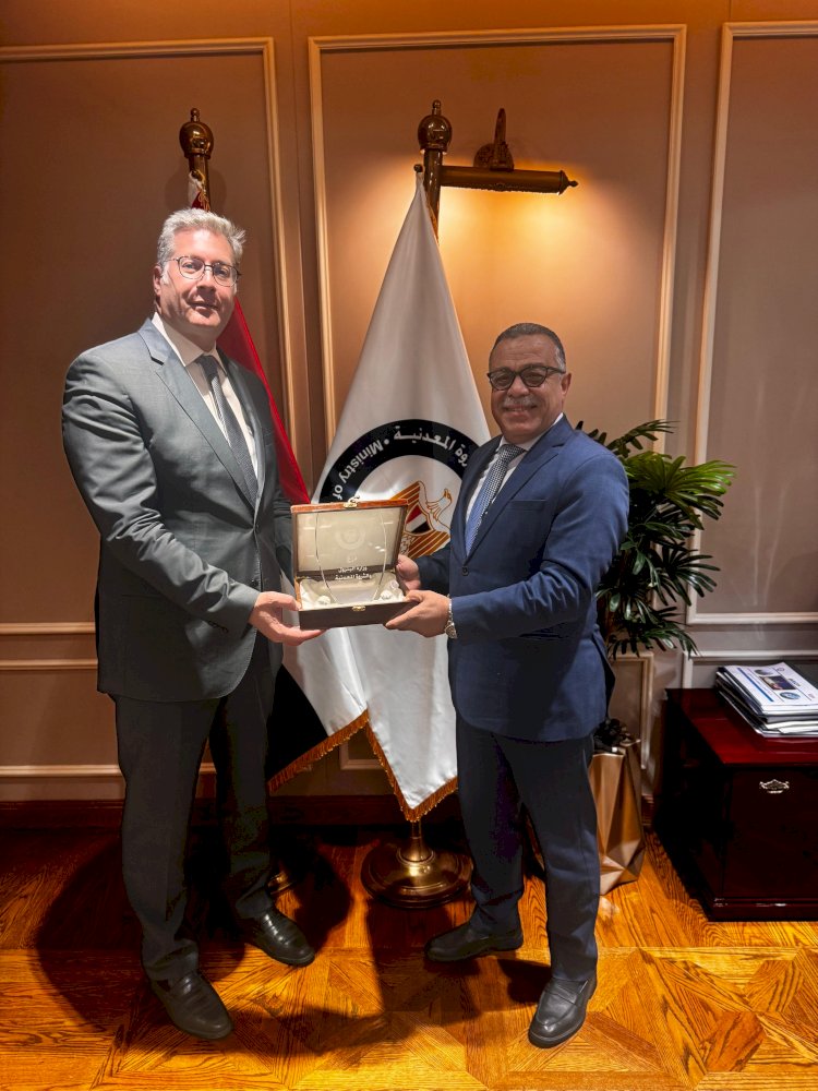 وزير البترول: شكرا المحاسب أشرف قطب