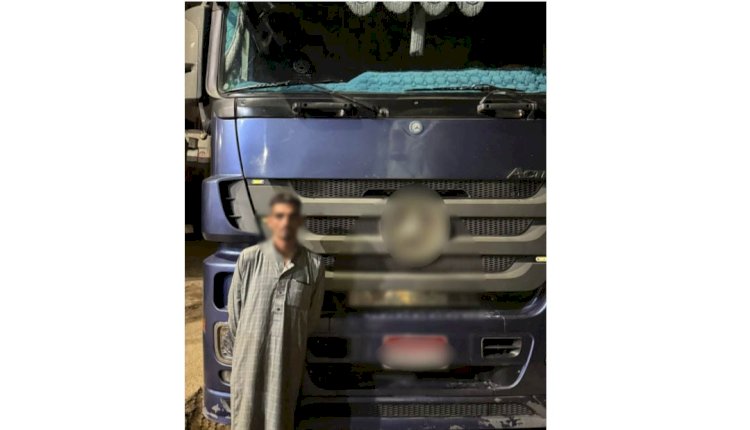 كشف فيديو قيام قائد سيارة "نقل" بالسير برعونة بالجيزة