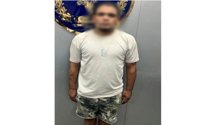 القبض علي عامل تعدي بالضرب علي آخر بمحل عطارة بالقاهرة