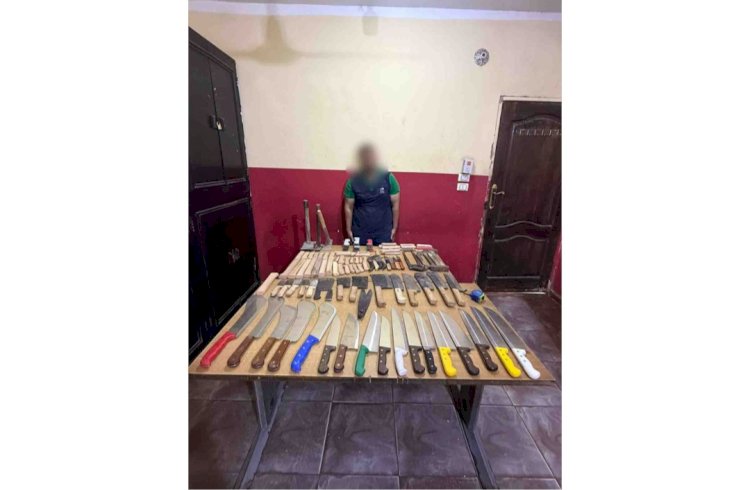 ضبط حداد لقيامه بتصنيع الأسلحة بالجيزة