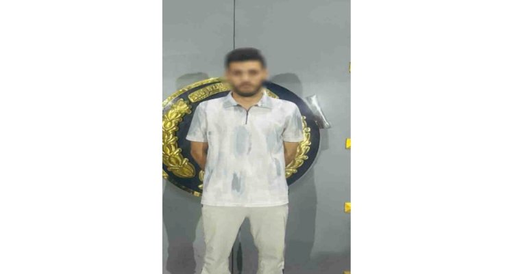 ضبط عاطل لقيامه بإبتزاز سيدة بنشر فيديوهات خاصة بها بالجيزة