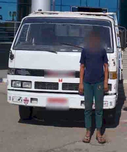 كشف فيديو  الإدعاء بقيام طفل بقيادة سيارة بالجيزة