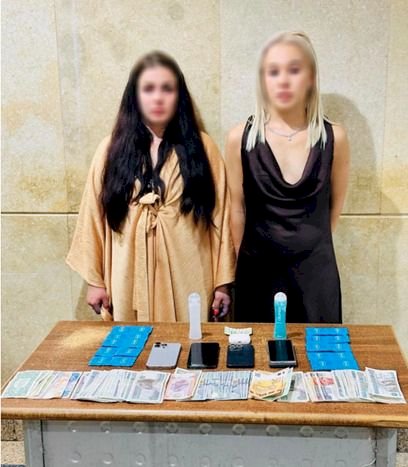 ضبط اجنبيتين لقيامهن  بإدارة مسكن لممارسة الأعمال المنافية للآداب بالقاهرة