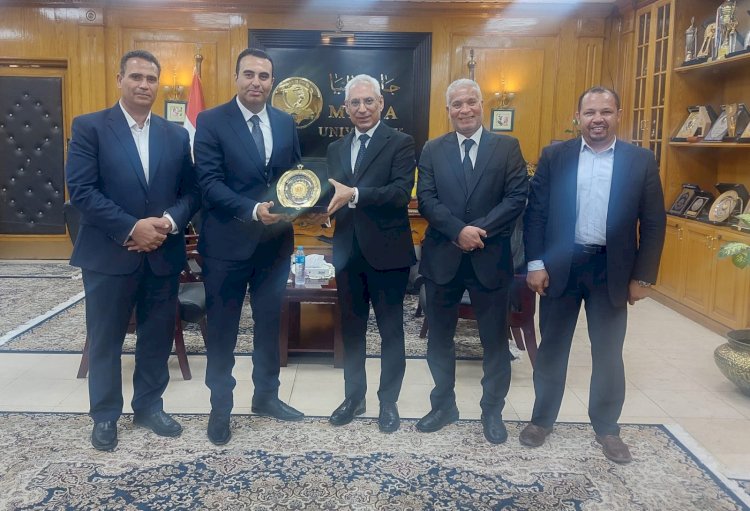 رئيس جامعة المنيا يستقبل الدكتور أحمد علي التلاوي الأستاذ بجامعة نيويورك