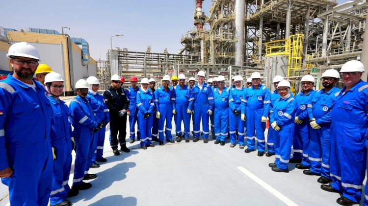 وزير البترول والثروة المعدنية يتفقد مشروعات زيادة الإنتاج بمعامل تكرير البترول بالسويس لخفض الفاتورة الاستيرادية