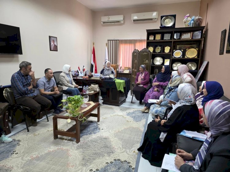 مديرة إدارة الشروق التعليمية تستعرض خطة العام الدراسي الجديد