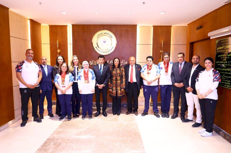 وزيرا التضامن والشباب يكرمان أبطال الأولمبياد الخاص المصري الفائزين في مسابقة الفروسية الإقليمية بالإمارات