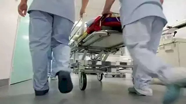 تسمم 7 أشخاص عقب تناول وجبات فراخ بأحد مطاعم المنيا