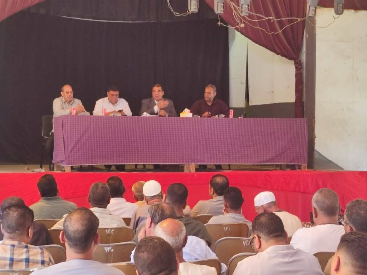 العميد أحمد الهوارى يعقد  لقاء جماهيري لأهالي أرمنت