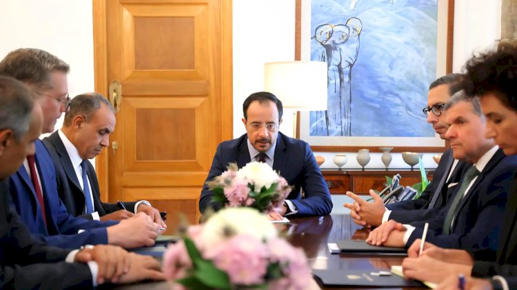 وزيرا الخارجية والبترول في ضيافة الرئيس القبرصي للتعاون في مجالات الطاقة والغاز