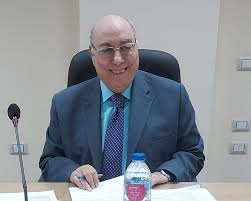 وزير الزراعة ينعي رئيس لجنة مبيدات الآفات الزراعية