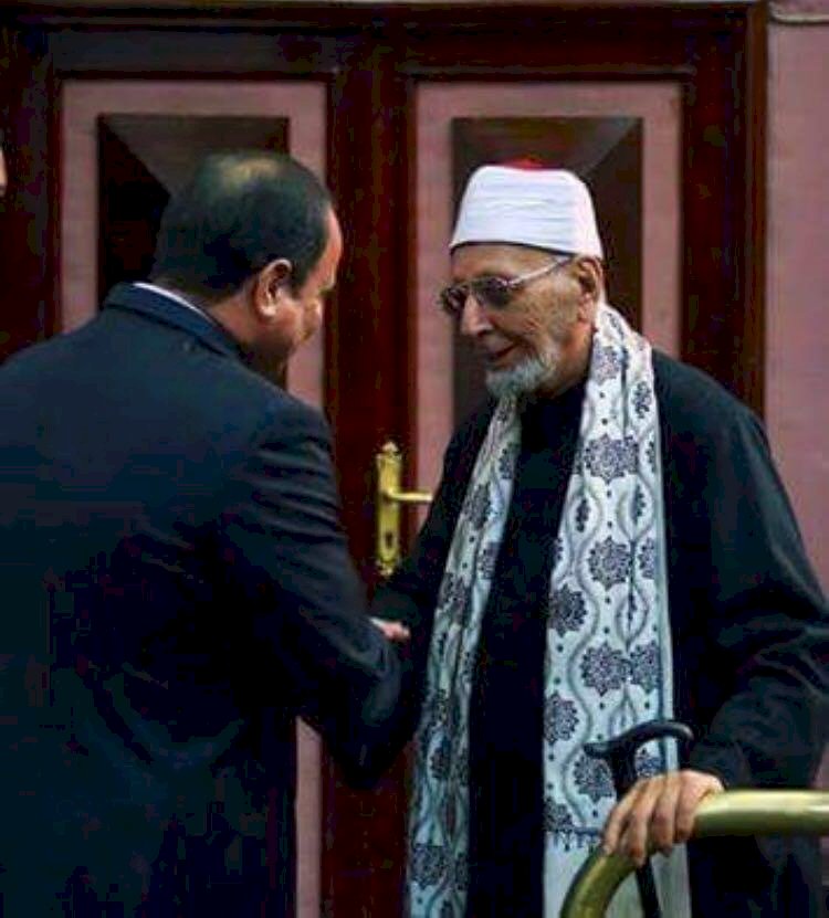 في ذكرى وفاته… معلومات عن الشيخ عبد الحكيم  الذي كرّمه الرئيس  لخدمته للقرآن الكريم