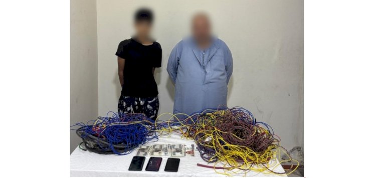 نكشف فيديو سرقة الأسلاك الكهربائية من داخل منزل تحت الإنشاء بالشرقية