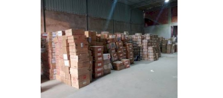 ضبط مخزن بدون ترخيص بداخله  40 ألف نسخة من الكتب الروائية والأدبية بالقاهرة