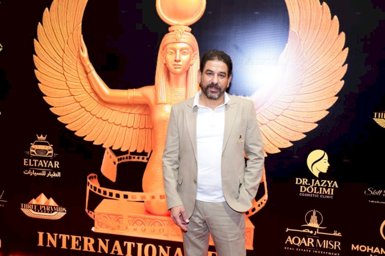 علي الشامل يحصد علي جائزة جديدة عن دوره في "فهد البطل"