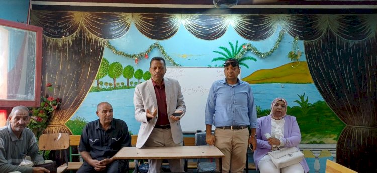 مدير عام تعليم أبوتشت يتابع جاهزية المدارس لاستقبال العام الدراسي الجديد