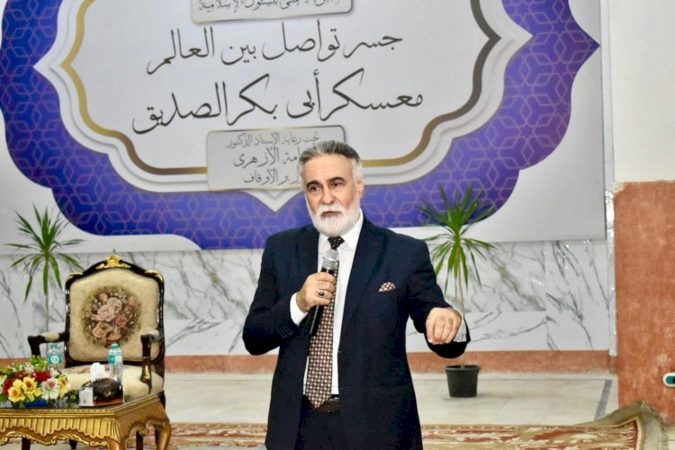 المعسكر الأول لطالبات الأزهر المتفوقات بالإسكندرية يستضيف الفنان طارق الدسوقي