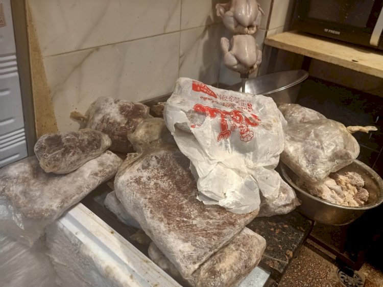 بيطري المنيا يضبط أكثر من طن ونصف لحوم غير صالحة للاستهلاك الآدمي بمغاغة