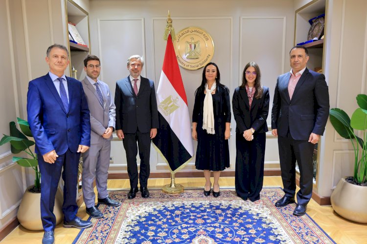 سفير إيطاليا في ضيافة وزيرة التضامن