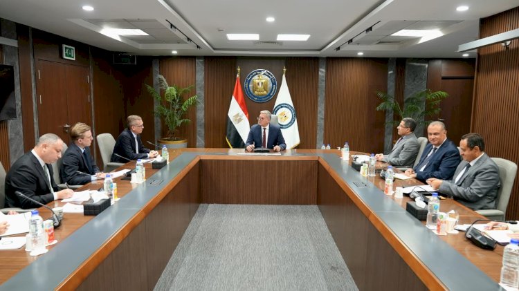 وزير البترول يبحث مع مؤسسة (DFC) فرص التعاون في مشروعات الطاقة والبتروكيماويات