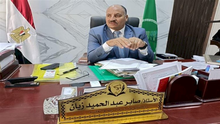 «تعليم المنيا»:تسليم الكتب من اليوم الأول و24 مدرسة دخلت الخدمة هذا العام