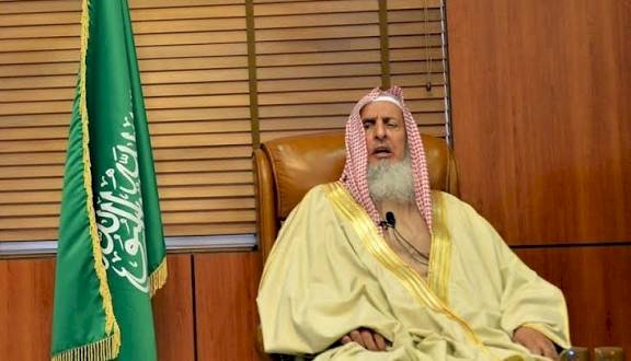 وزير الأوقاف ينعى المفتي العام للمملكة العربية السعودية