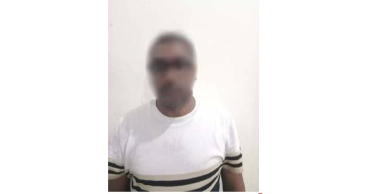 القبض علي موظف لقيامه بالنصب علي المواطنين بالاسكندرية